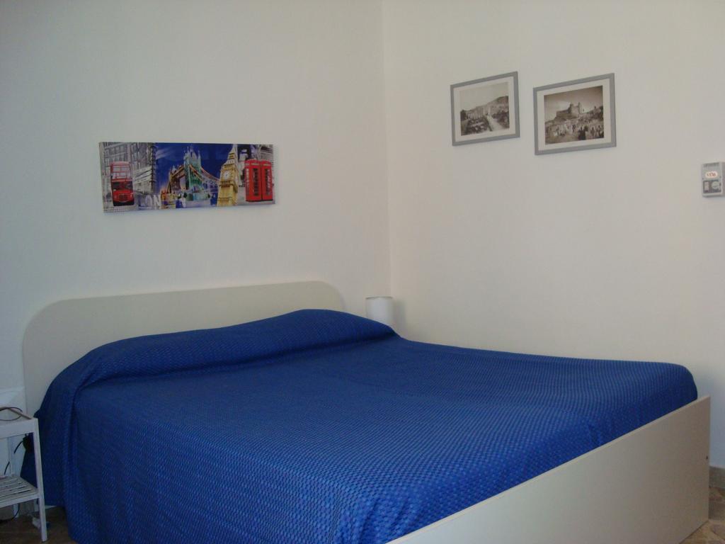 Antonio'S House Bed & Breakfast Агридженто Стая снимка